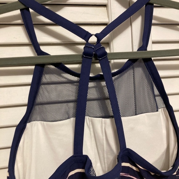 Beach House Blue And White Striped Halter Tankini Size 6 - Picture 6 of 9